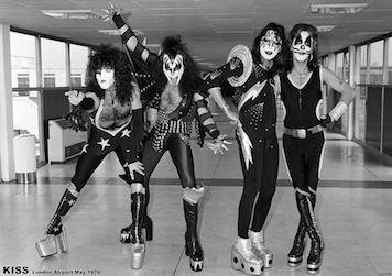 Kiss - London Airport May 1976 Large - Regular Posters