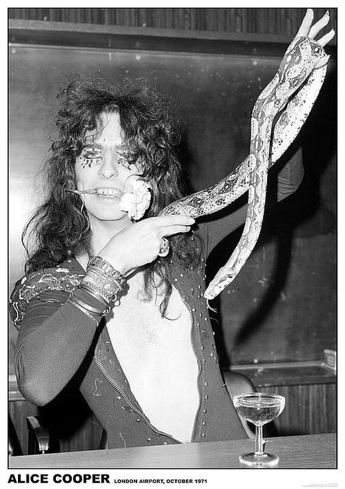 Alice Cooper - London Airport Large - Regular Posters